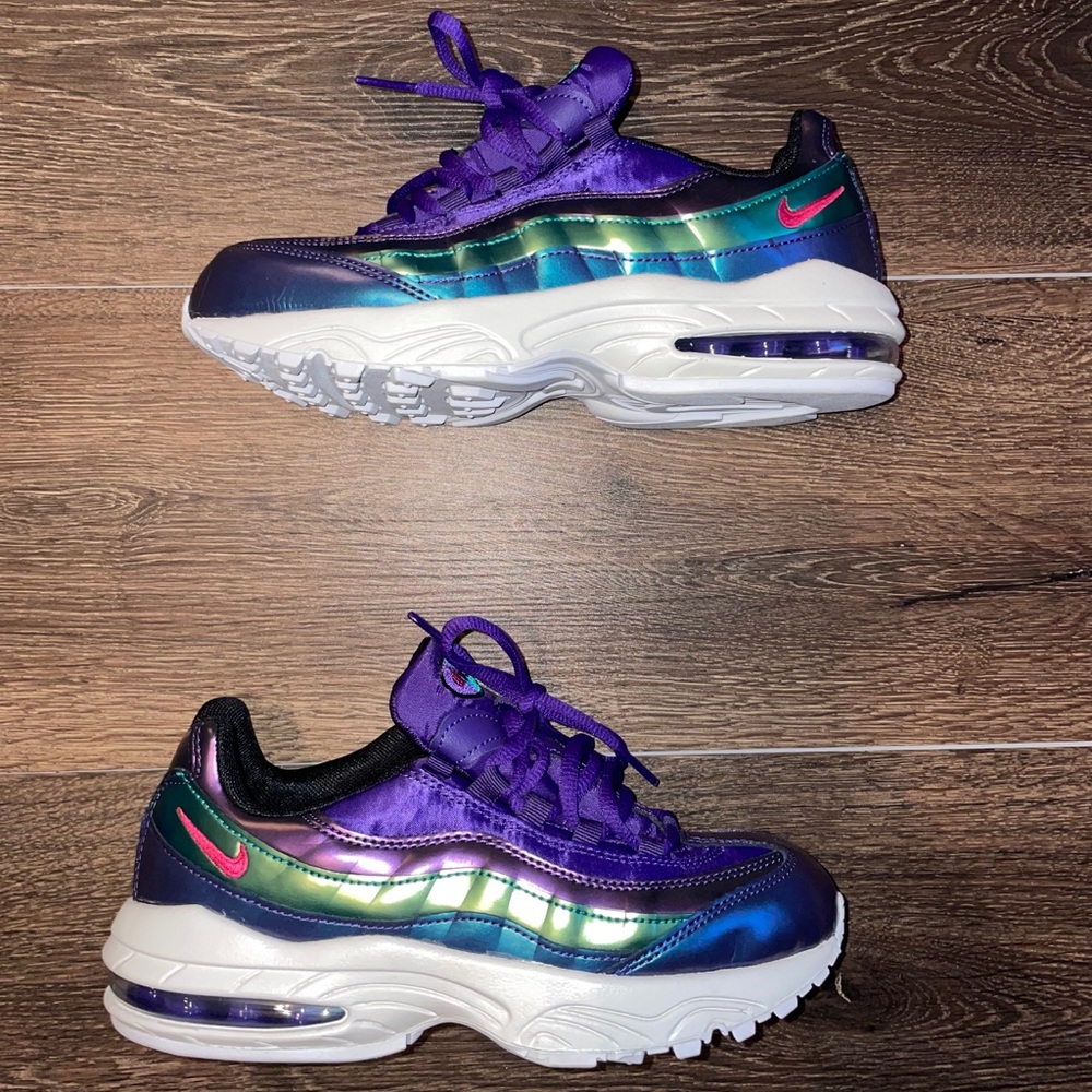 Nike Air Max 95 SE Big Girls 3